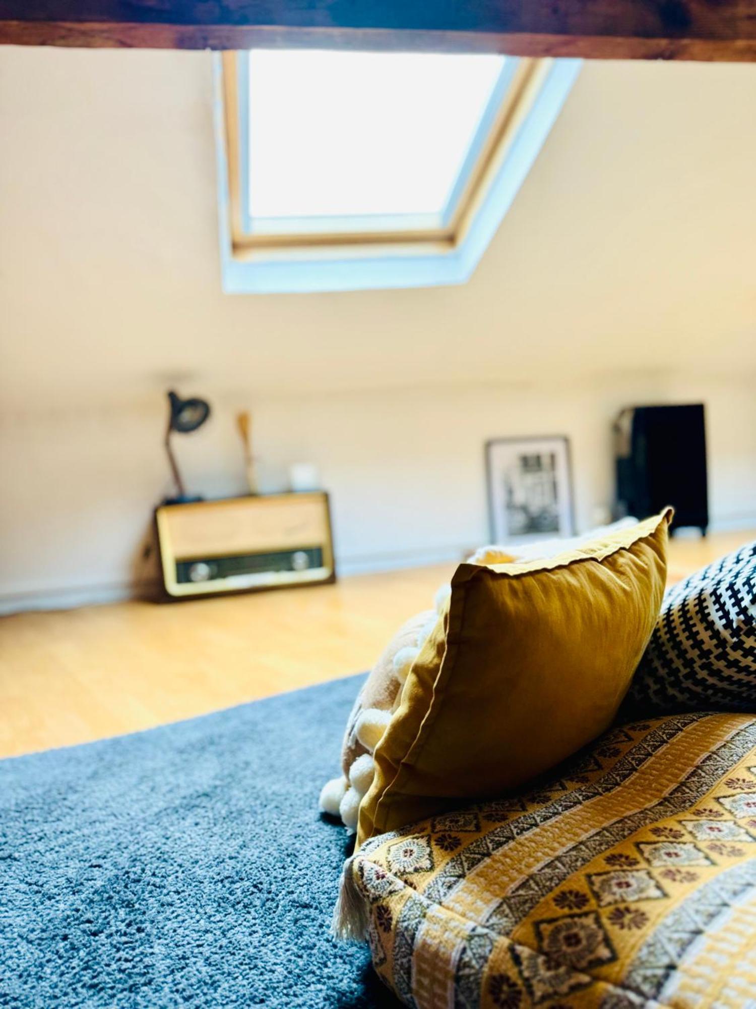 Apartment Direct Views Of Eiffel Tower & Sacre-Coeur From Mezzanine - 10 Mins To Paris Center Ngoại thất bức ảnh